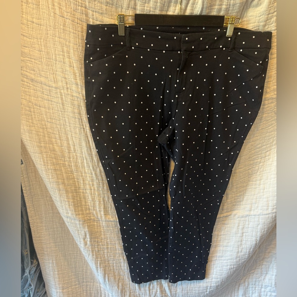 Old Navy Polka Dot Pixie Pants